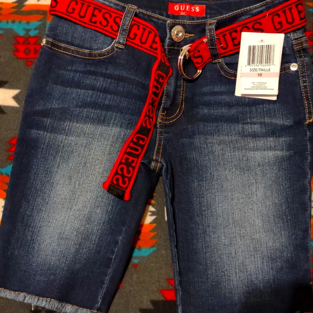 Guess shorts - Picture 2 of 2